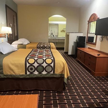 Super 8 By Wyndham Stafford Sugarland Area Hotell Exteriör bild